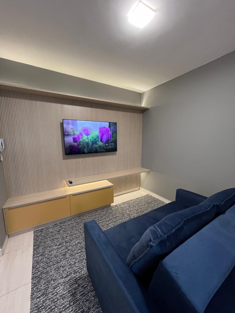 Communal lounge/ TV room, TV and multimedia, Living room, Evening entertainment