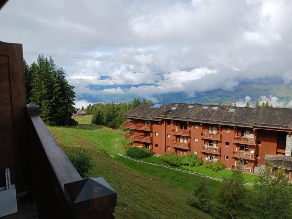 Appartement skis aux pieds 6 pers avec piscine et parking à Arc 1800 - FR-1-411-947 Apartment in Landry