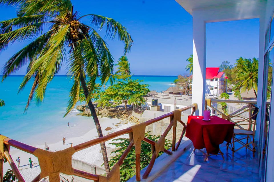 BBQ facilities, Balcony/Terrace, Beach