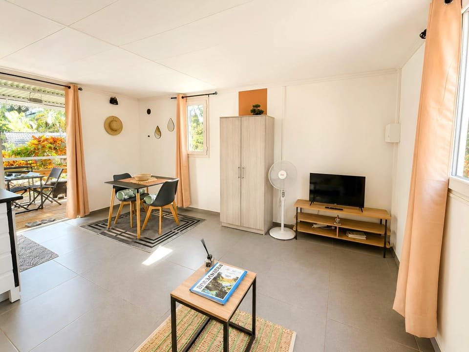 TV and multimedia, Living room, internet