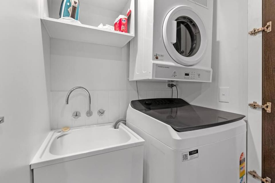 Luxury Port Douglas beachside 3 Bedroom Temple Apartment with Private roof top terrace Due to copyright we can't disclose the resort name but google Port Douglas temple and this fantastic 5 star resort will come up Apartment in Port Douglas