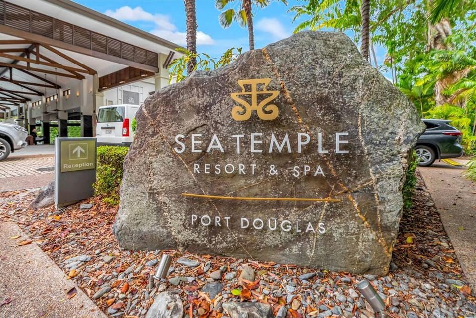 Luxury Port Douglas beachside 3 Bedroom Temple Apartment with Private roof top terrace Due to copyright we can't disclose the resort name but google Port Douglas temple and this fantastic 5 star resort will come up Apartment in Port Douglas