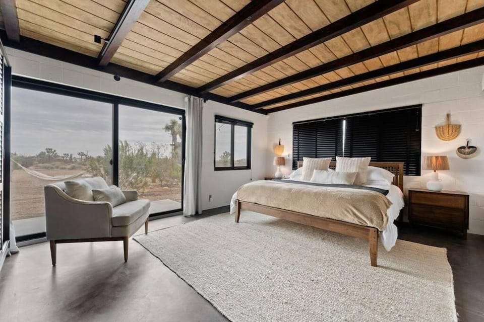 The Desert Serenity-Stunning views-Pool-Spa-BBQ House in Southern California