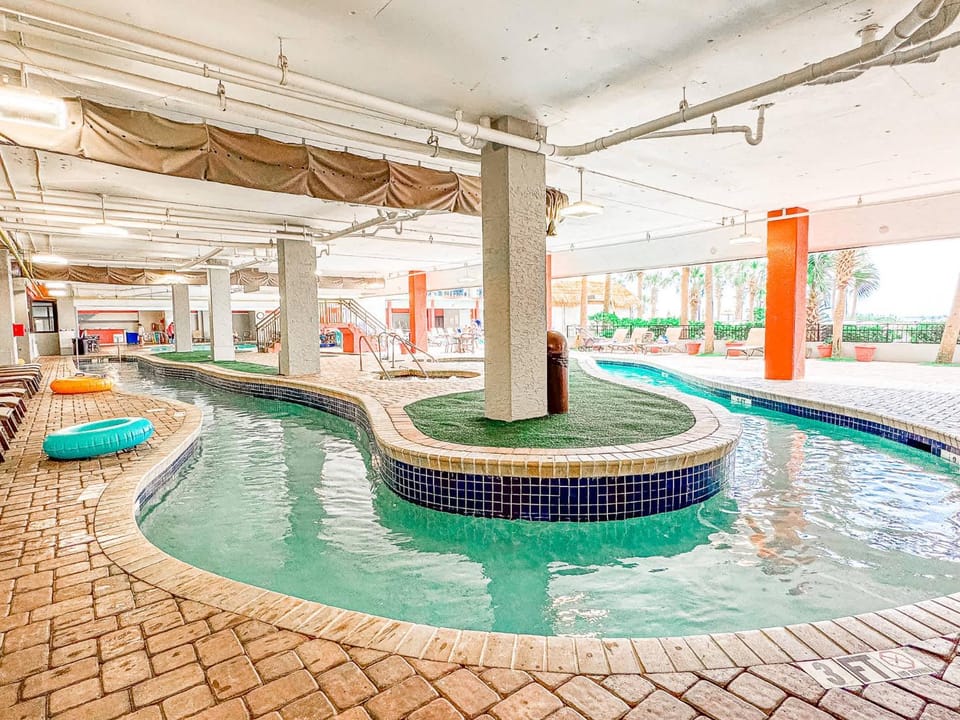 Oceanfront Resort Suite w Lazy River House in Myrtle Beach