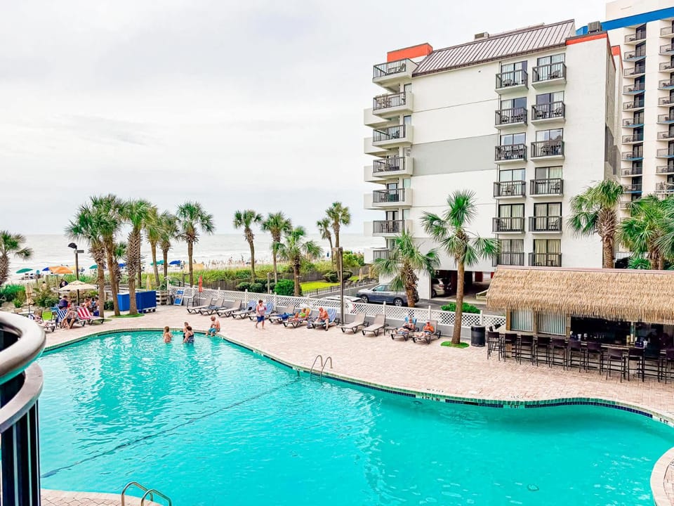 Oceanfront Resort Suite w Lazy River House in Myrtle Beach
