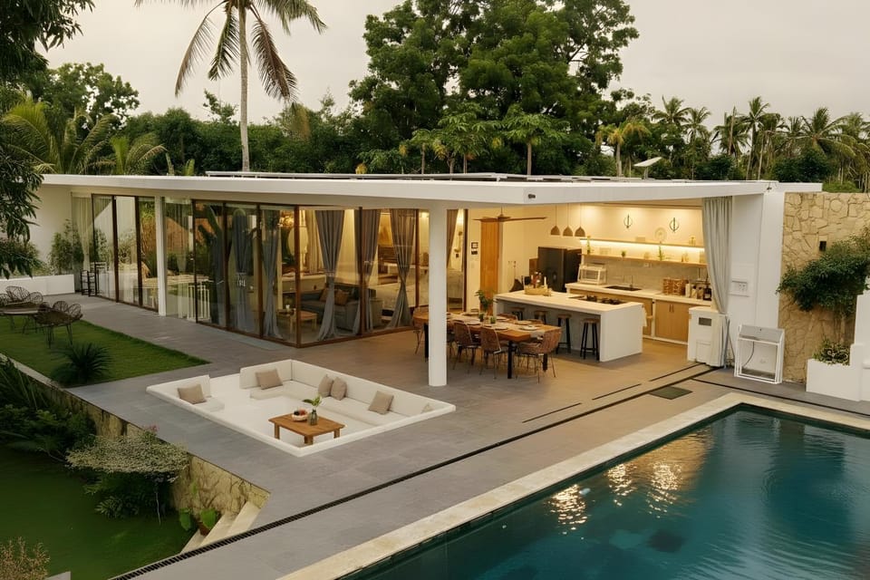 Property building, Swimming pool
