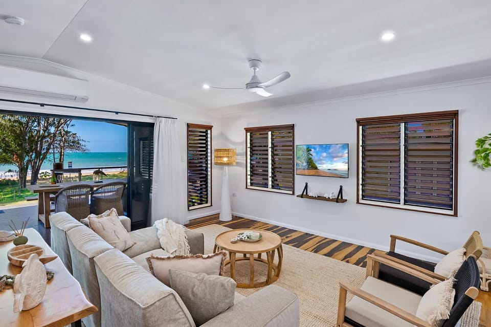 Family Shores House in Dunk