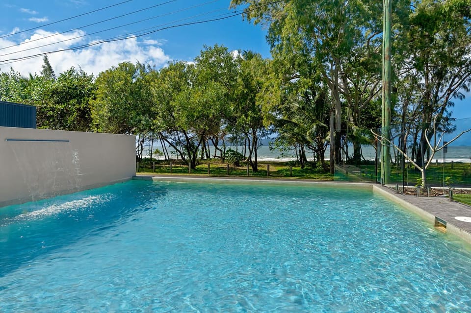 Family Shores House in Dunk