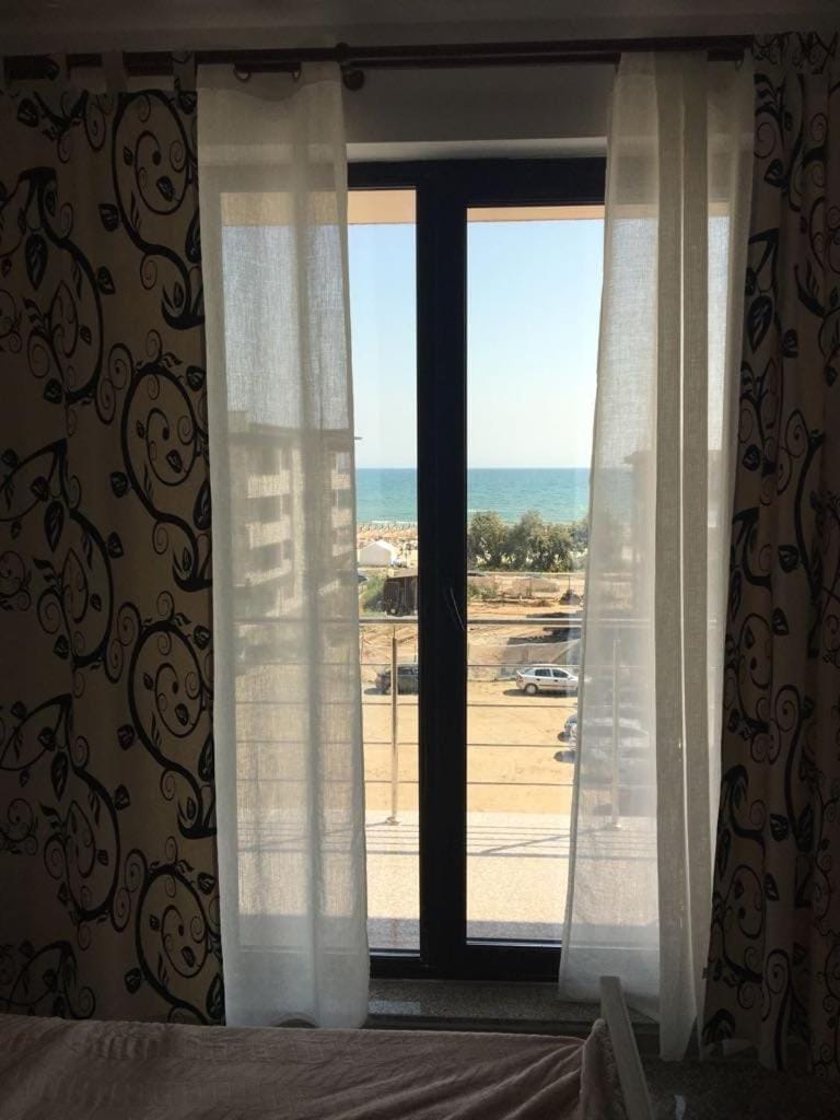 Bed, Day, Natural landscape, View (from property/room), Balcony/Terrace, Photo of the whole room, Bedroom, Sea view