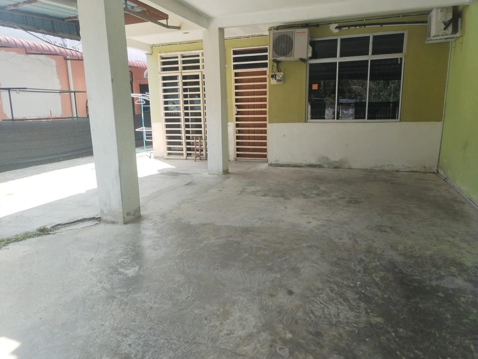 Seadanya Homestay Kamunting House in Perak