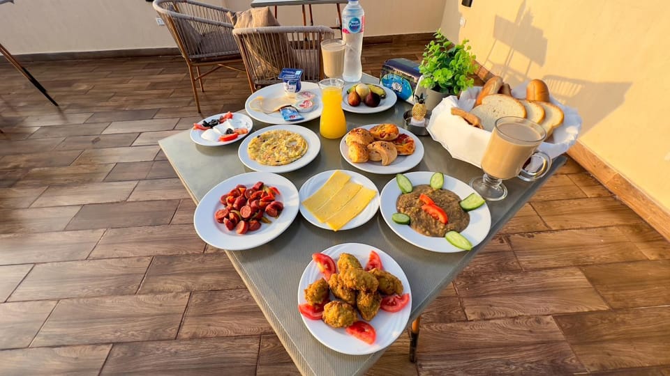 Food and drinks, Food, Breakfast, Drinks