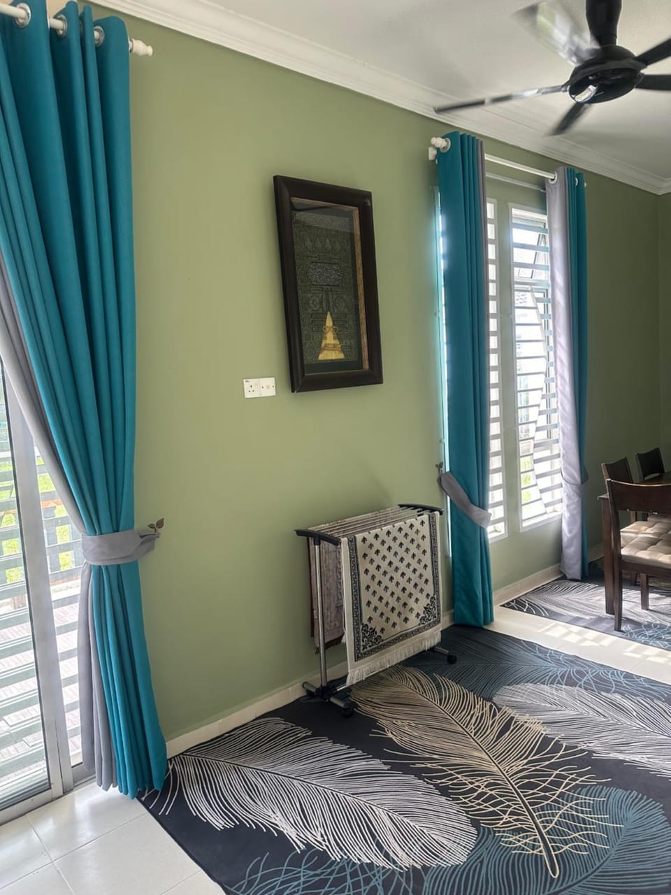 Photo of the whole room