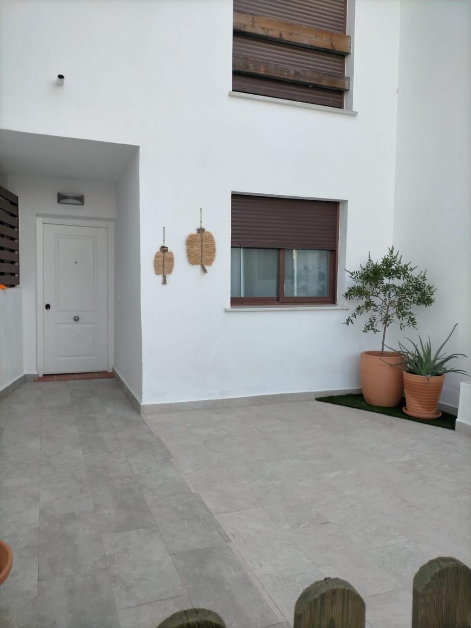 Facade/entrance