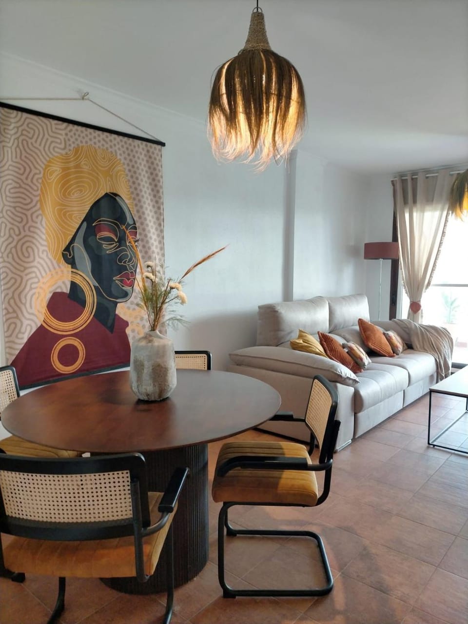 Living room, Seating area, Dining area