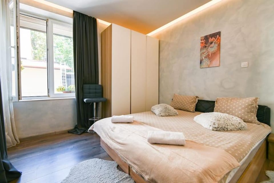 Velar 1BDR Apartment Apartment in Sofia