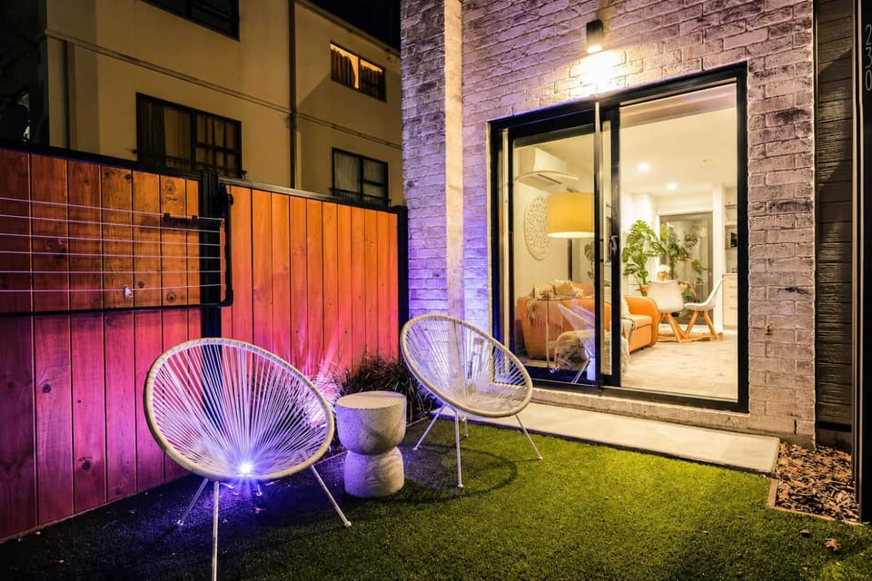 The Coolest Townhouse in Christchurch House in Christchurch