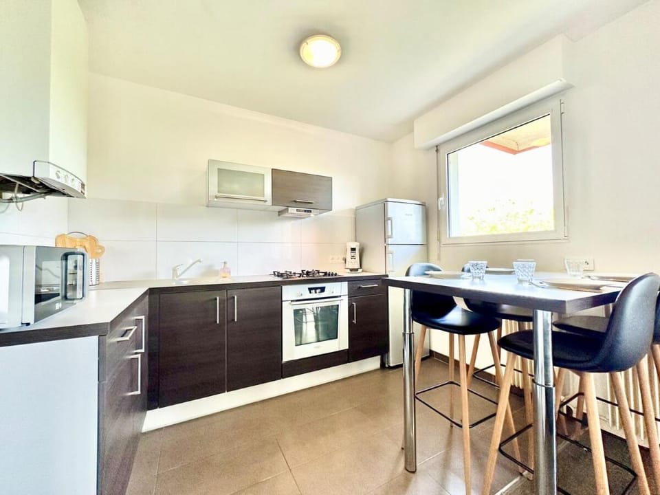 Le Bel Air - Coeur de Ville - Parking & Balcon Apartment in Mont-de-Marsan