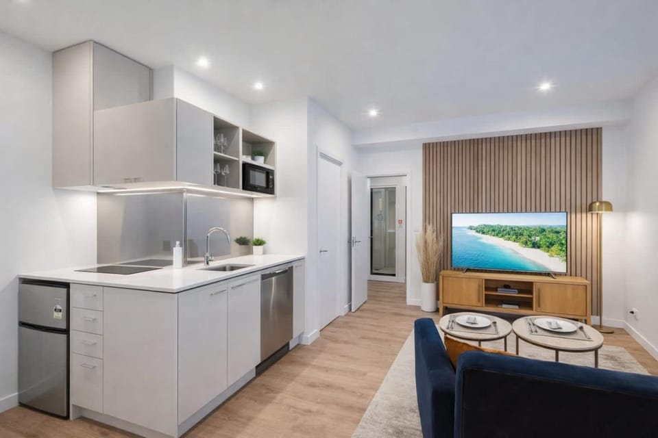 Cashel Grandeur - Luxurious 4-Bedroom Home House in Christchurch