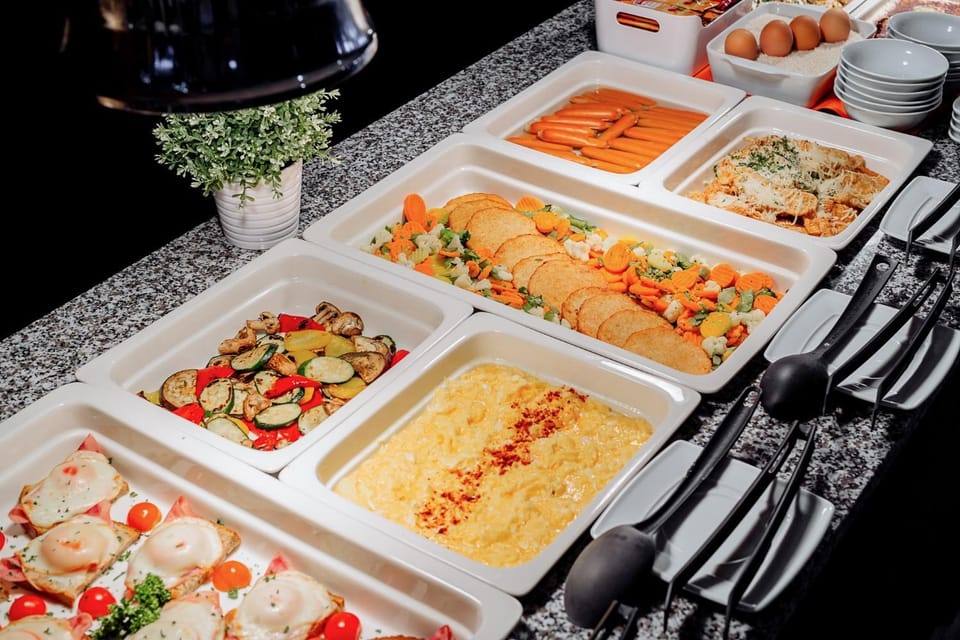 Breakfast, Buffet breakfast