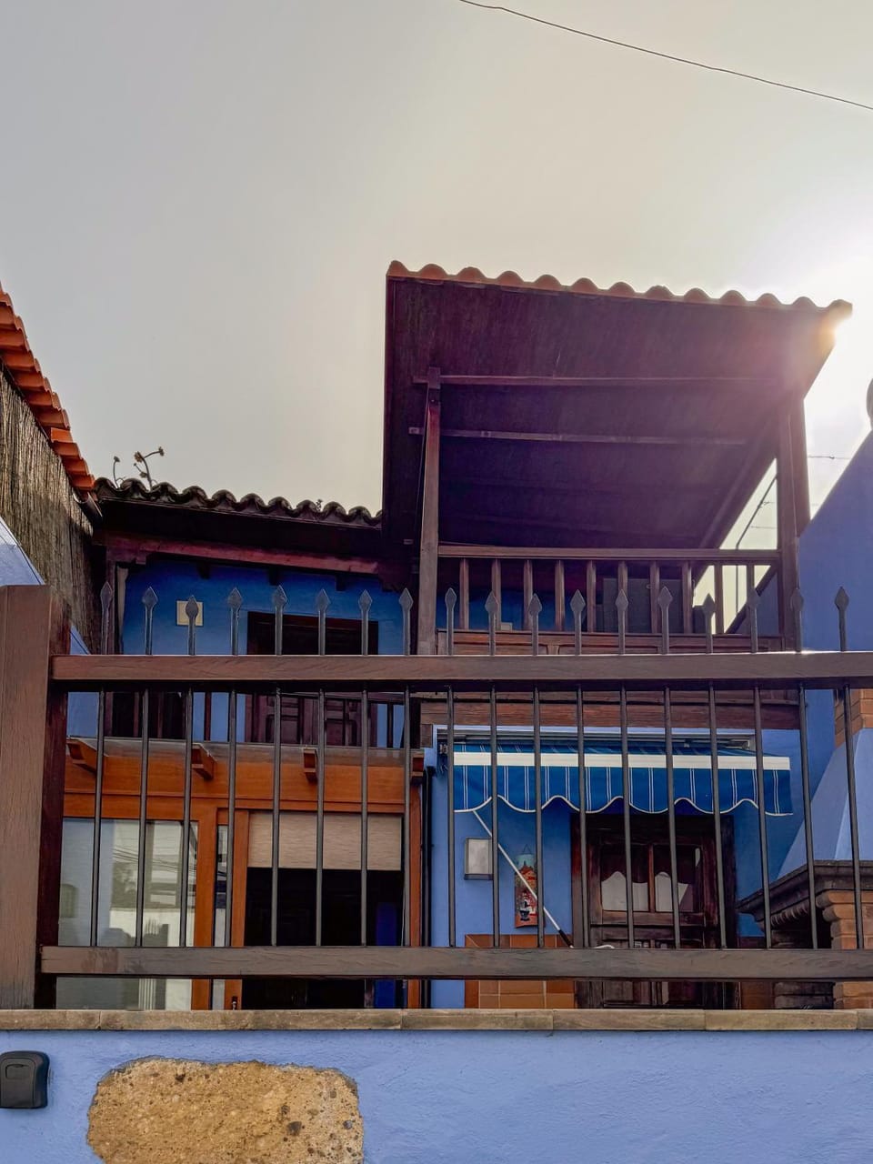 Facade/entrance, Balcony/Terrace