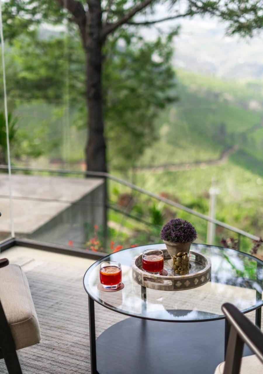 Patio, Day, View (from property/room), Balcony/Terrace, Food and drinks, Dining area, Food, Breakfast