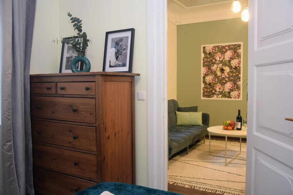 Living room, Seating area, Bedroom