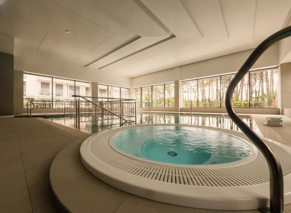 Hot Tub, View (from property/room), Spa and wellness centre/facilities, Swimming pool