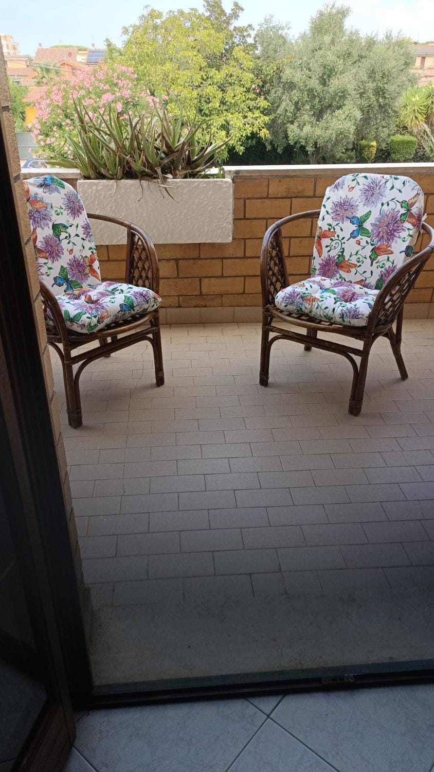 Balcony/Terrace, Garden view