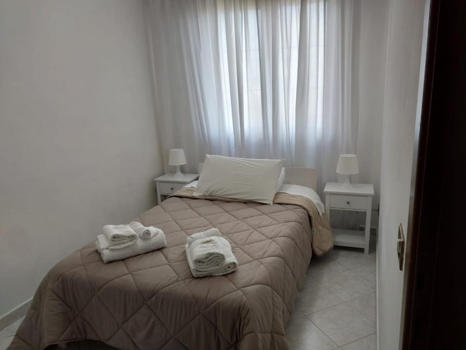 SUITE - 2 Camere da Letto - Fiumicino Aeroporto e Fiera Apartment in Lazio