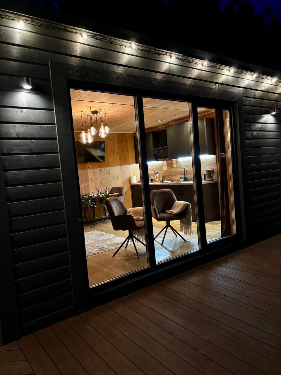 Baldones dabas retrīts - Exclusive holiday house near Riga jacuzzi sauna extra cost House in Latvia