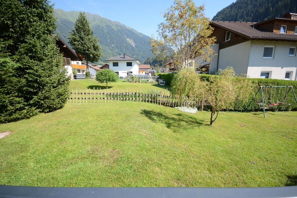 Green Hammer House in Vorarlberg, Austria