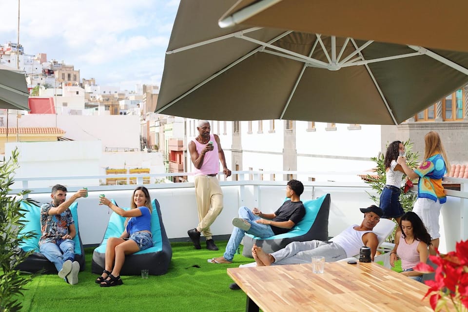People, Balcony/Terrace