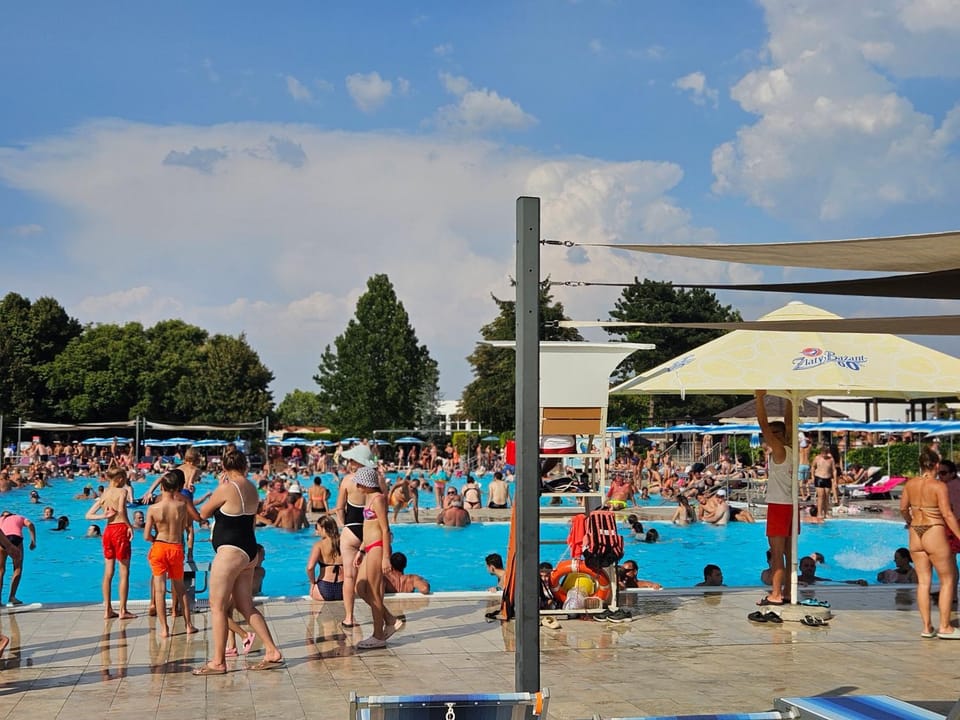 Swimming pool