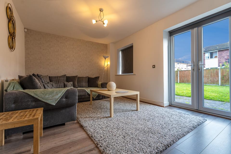 Living room, Seating area, Garden view