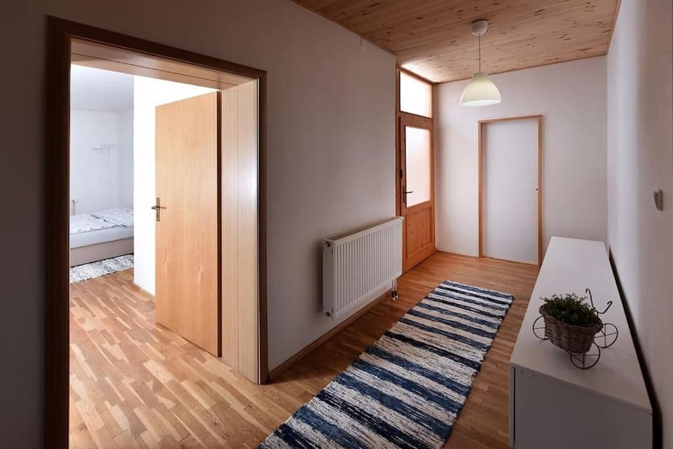 Priestranný, svetlý apartmán Apartment in Slovakia