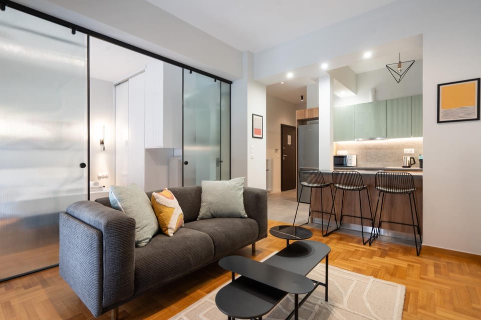 Communal lounge/ TV room, Living room
