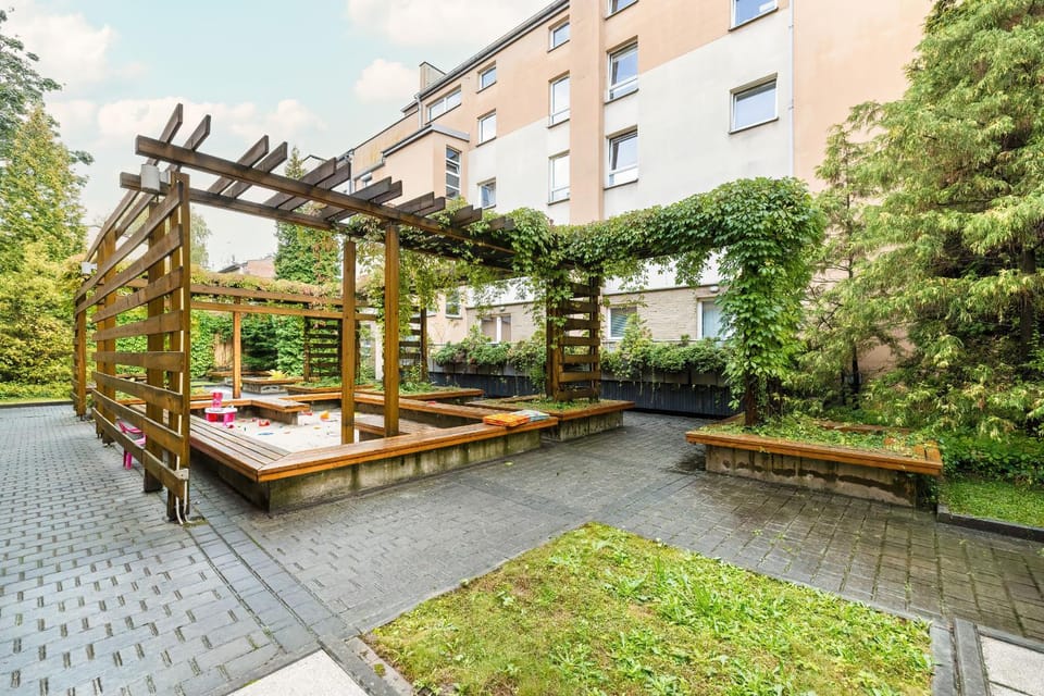 Property building, Off site, Day, Natural landscape