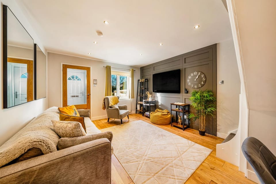 Two Bed Home in Portishead House in Portishead