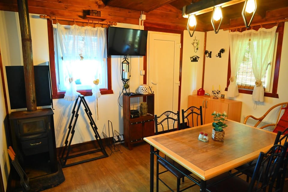 Gocki raj 2 House in Serbia