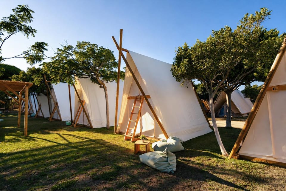 Kampaoh Hostel Trafalgar Luxury tent in La Janda