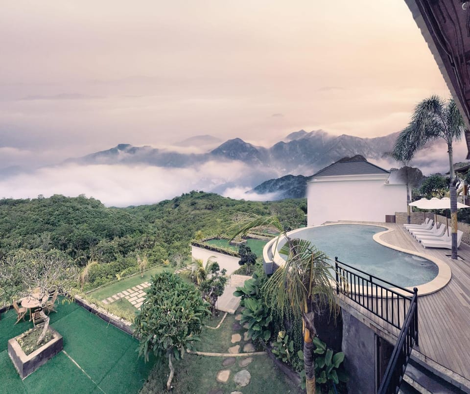 Property building, Natural landscape, Swimming pool