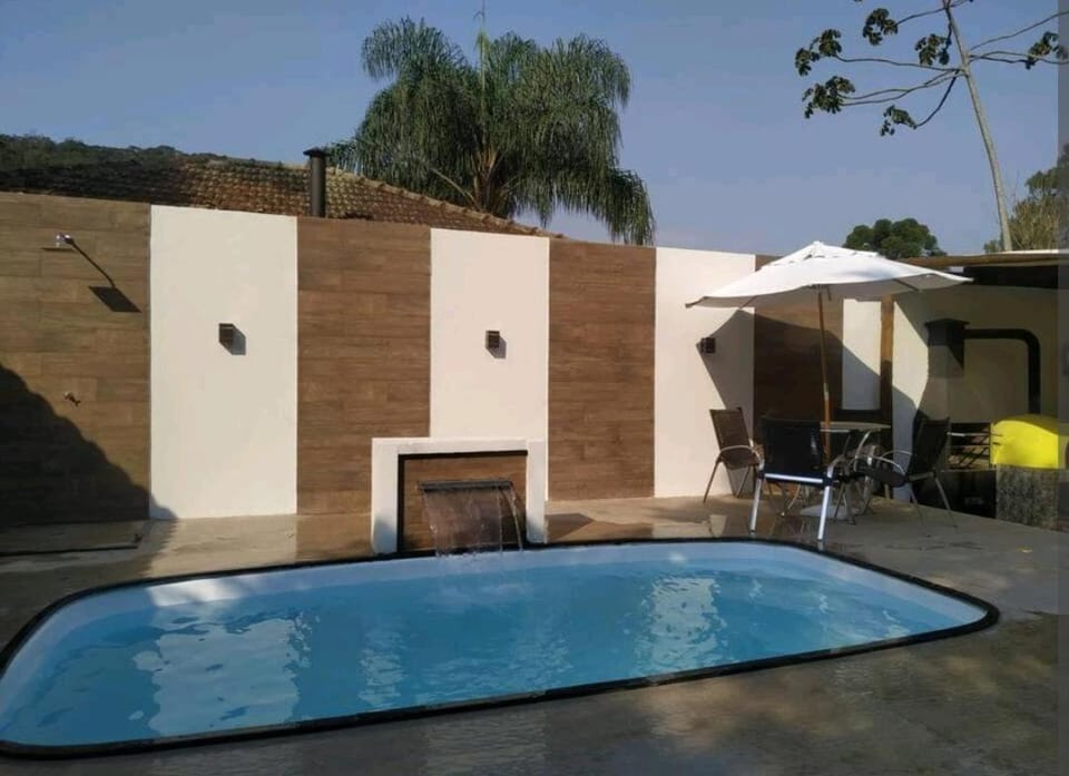 Charme na Serra!Piscina,Spa aquecido e fire place! House in State of Rio de Janeiro