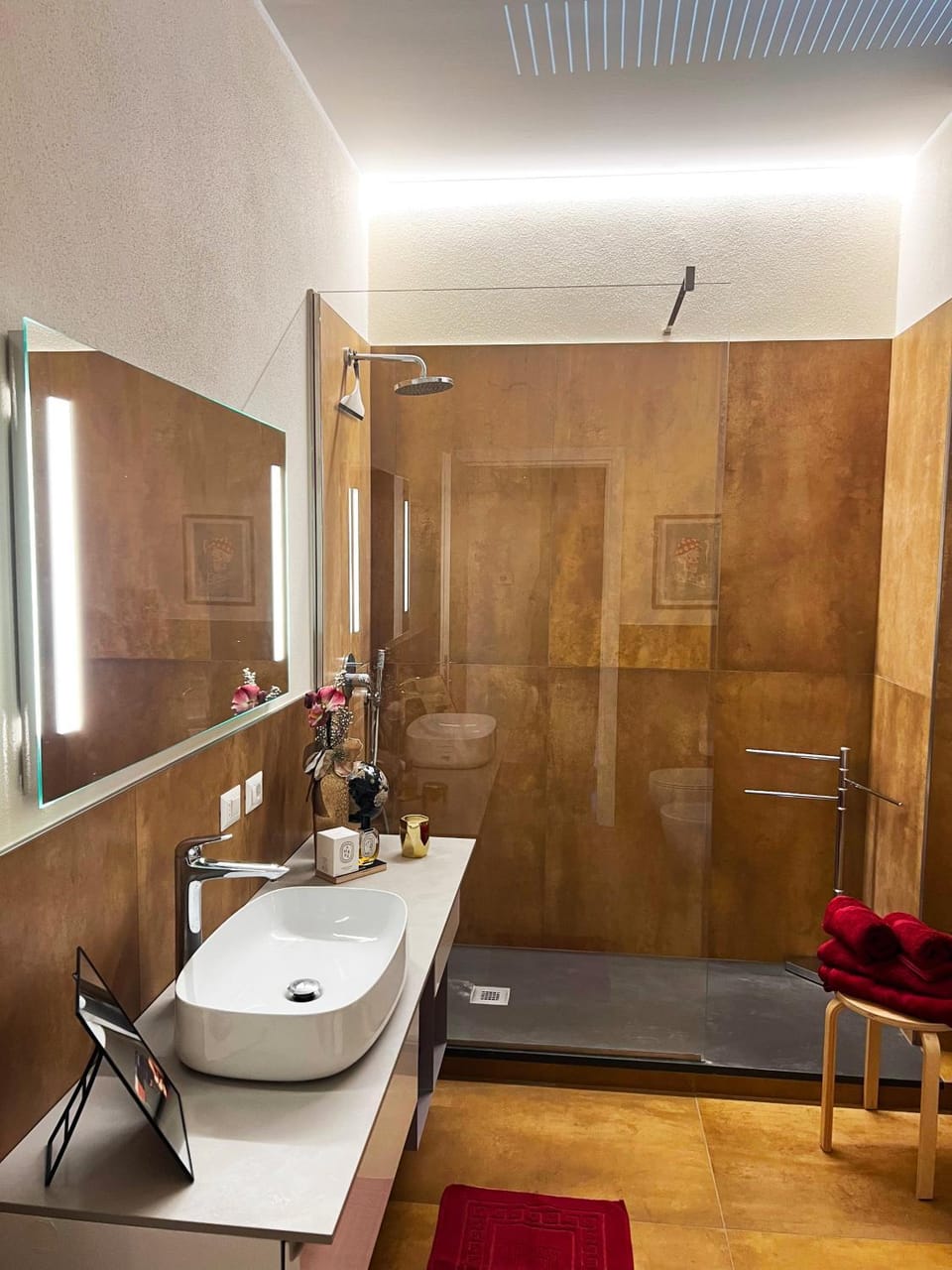 Shower, Bathroom