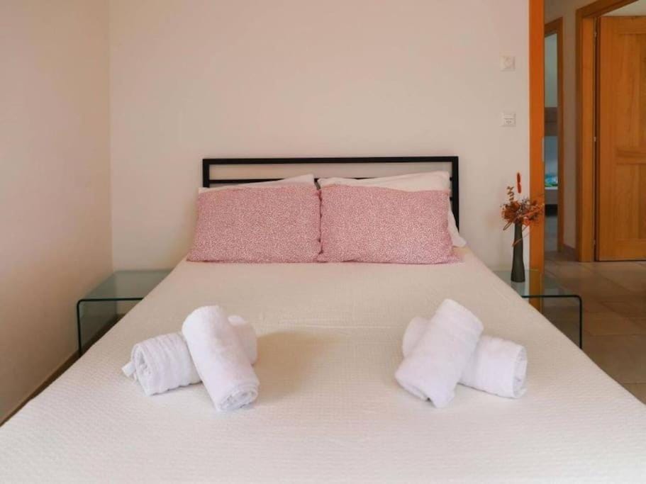 Domaine des Reines D14, 4-bedrooms with fabulous indoor pool Apartment in Nendaz