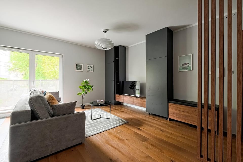 Communal lounge/ TV room, TV and multimedia, Living room, Seating area