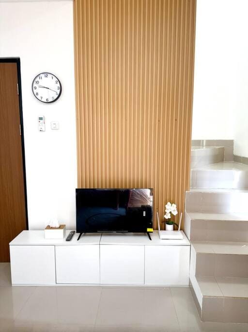 Alura Villa Sentul Bogor 2BR 1 Sofa Bed Villa in West Java