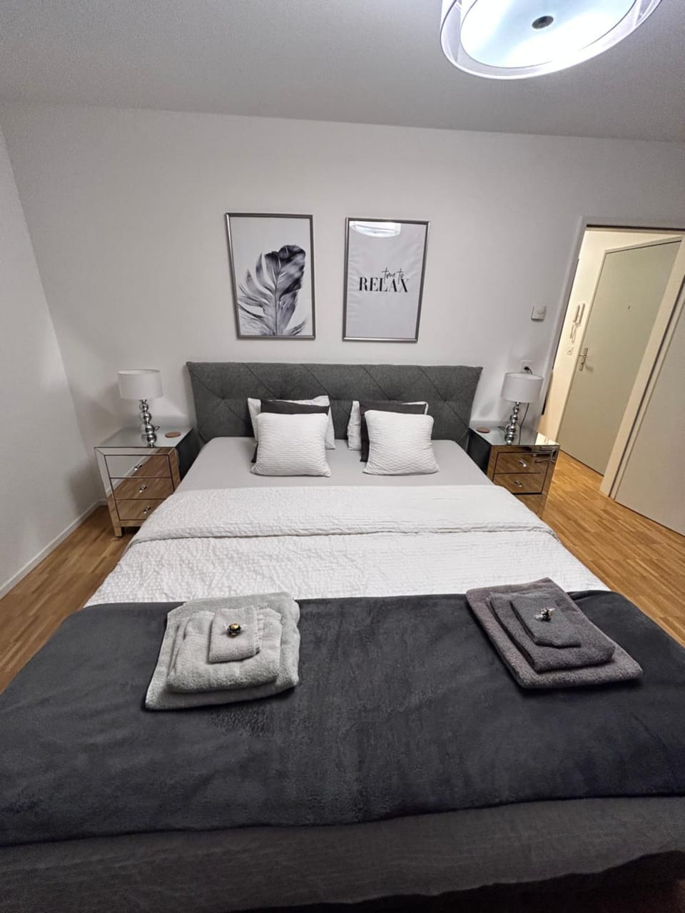 Bed, Bedroom