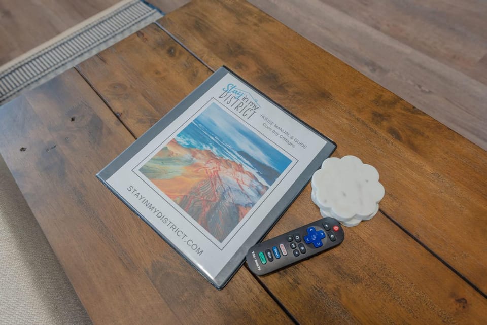 #StayInMyDistrict Bluebird Cottage Coos Bay House in Coos Bay