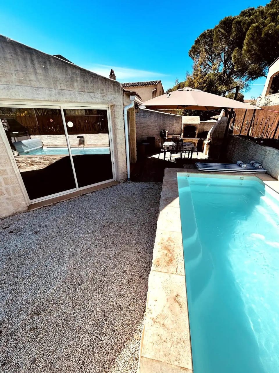 Day, Pool view, Swimming pool, sunbed