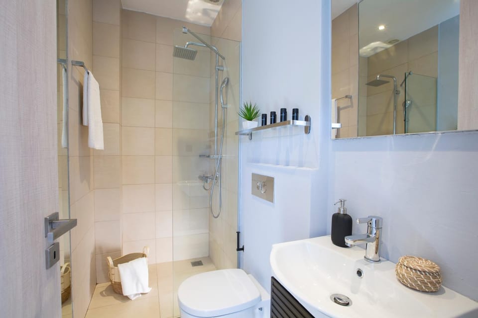 Bathroom, Public Bath, Public Bath